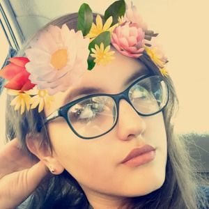 Meet your Posher, Mia